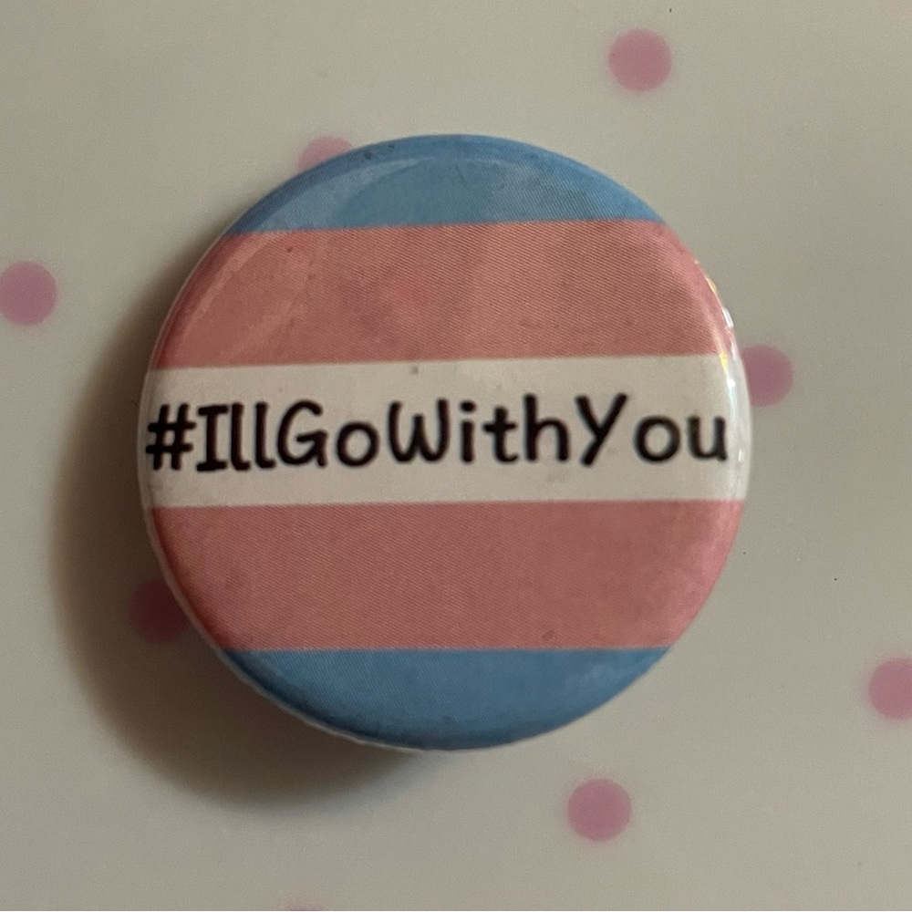 Trans ally pin ❤︎ - Picture 4 of 4